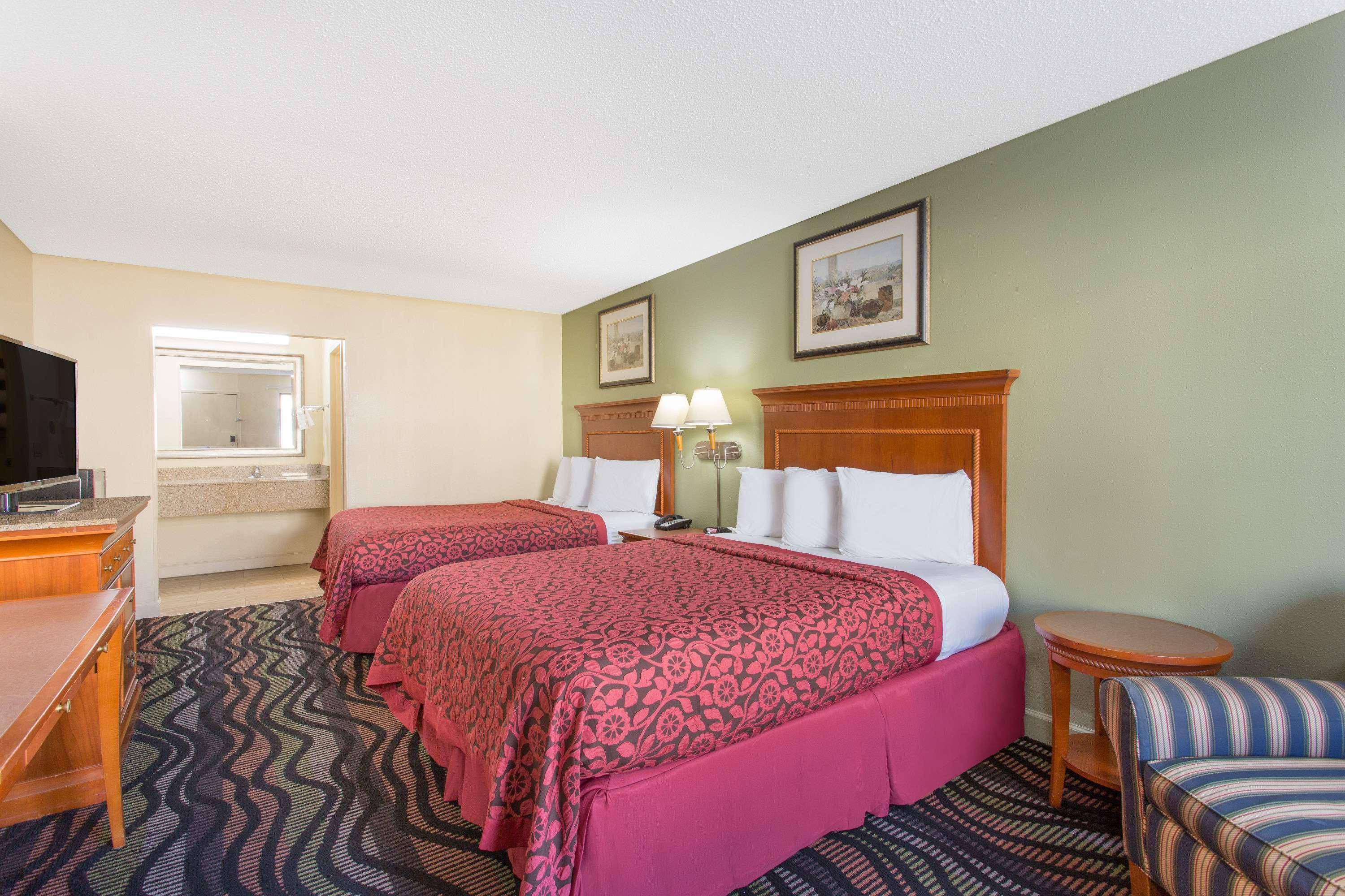 Days Inn By Wyndham Florence/I-95 North Ngoại thất bức ảnh