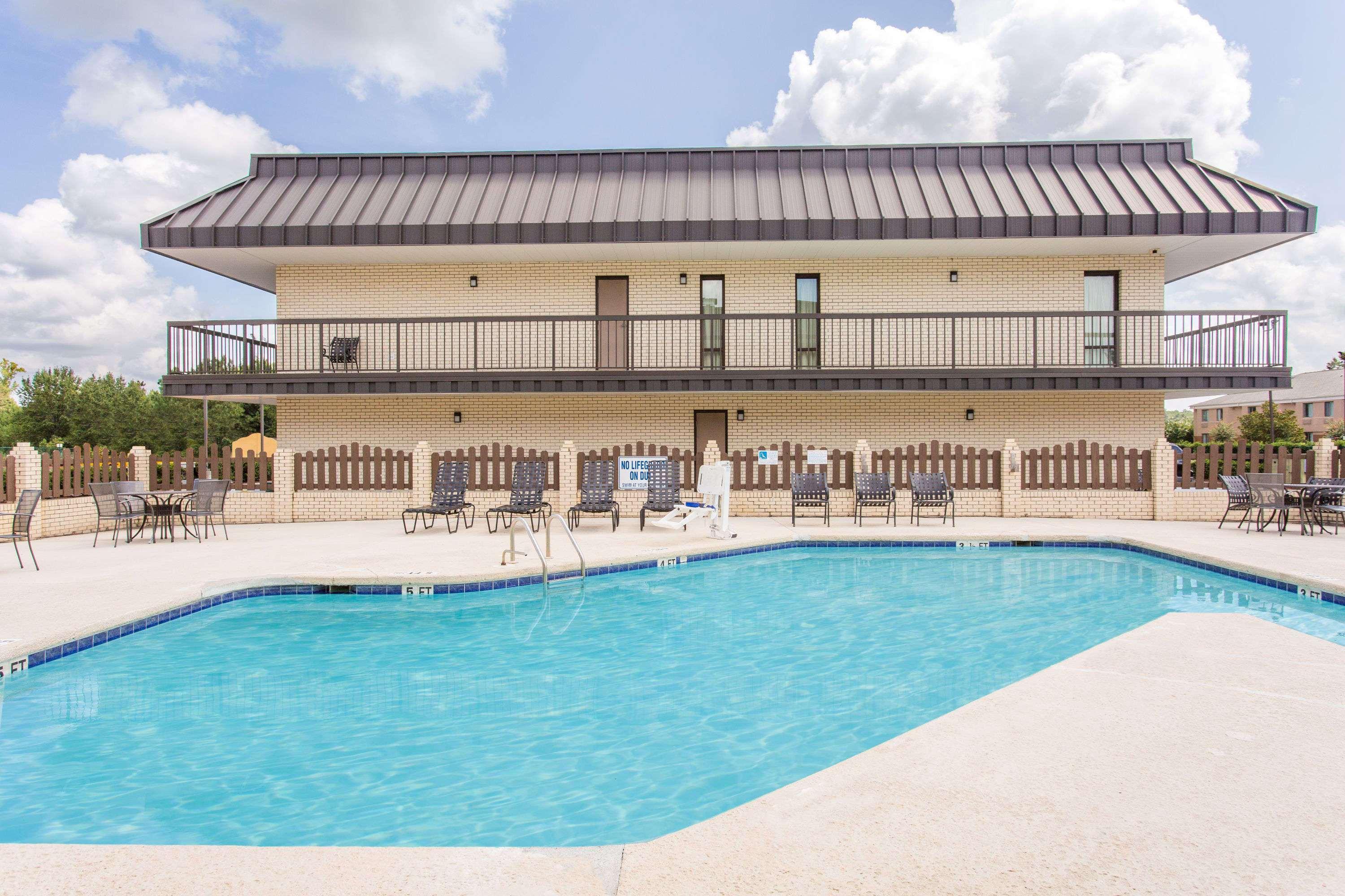 Days Inn By Wyndham Florence/I-95 North Ngoại thất bức ảnh