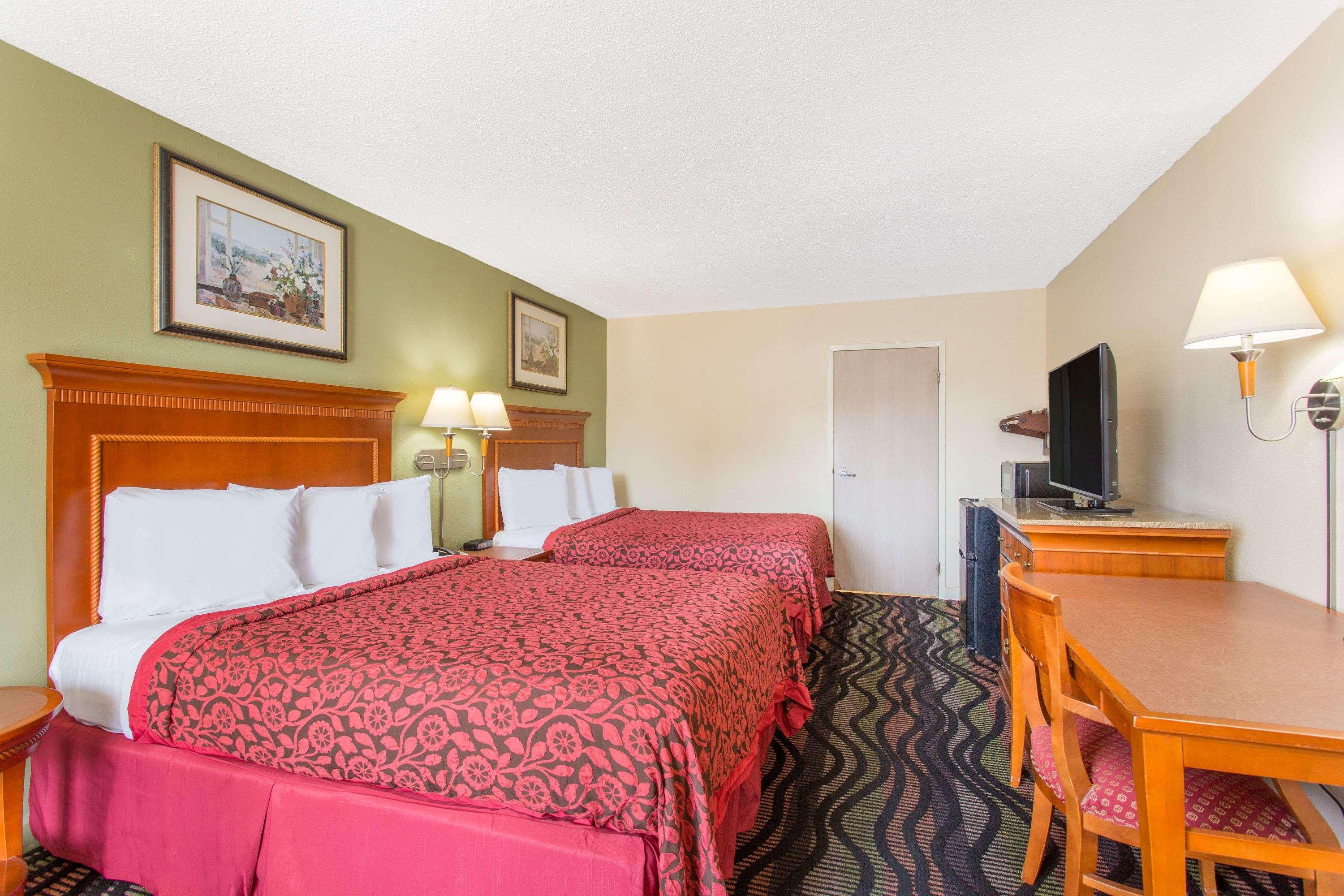 Days Inn By Wyndham Florence/I-95 North Ngoại thất bức ảnh
